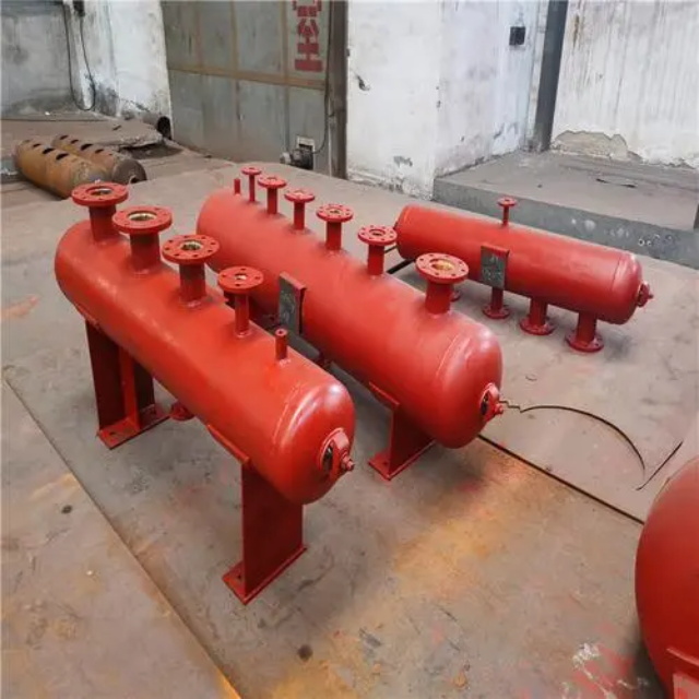 苏尼特右分集水器安装高度
